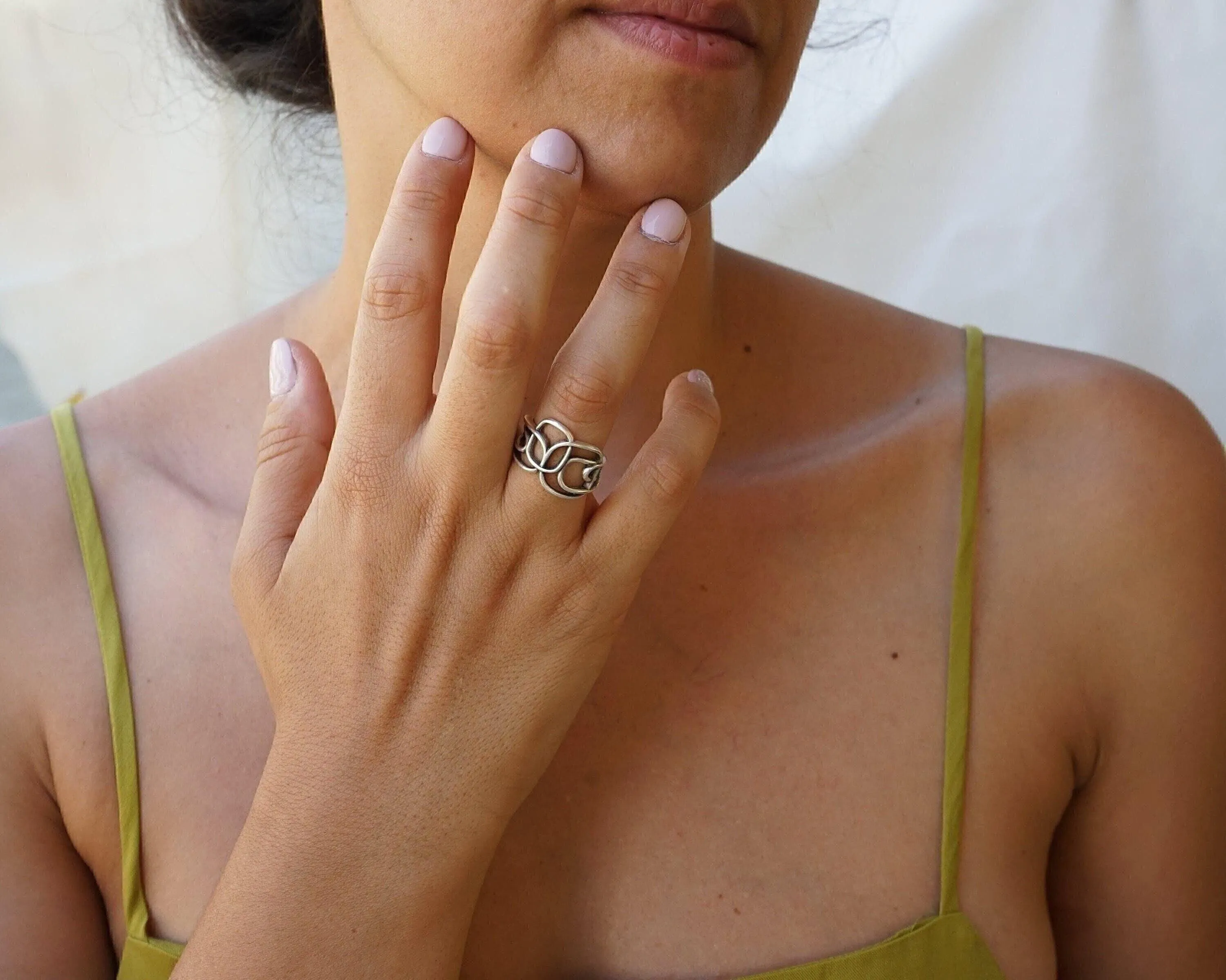 Abstract Silver Wireframe Ring