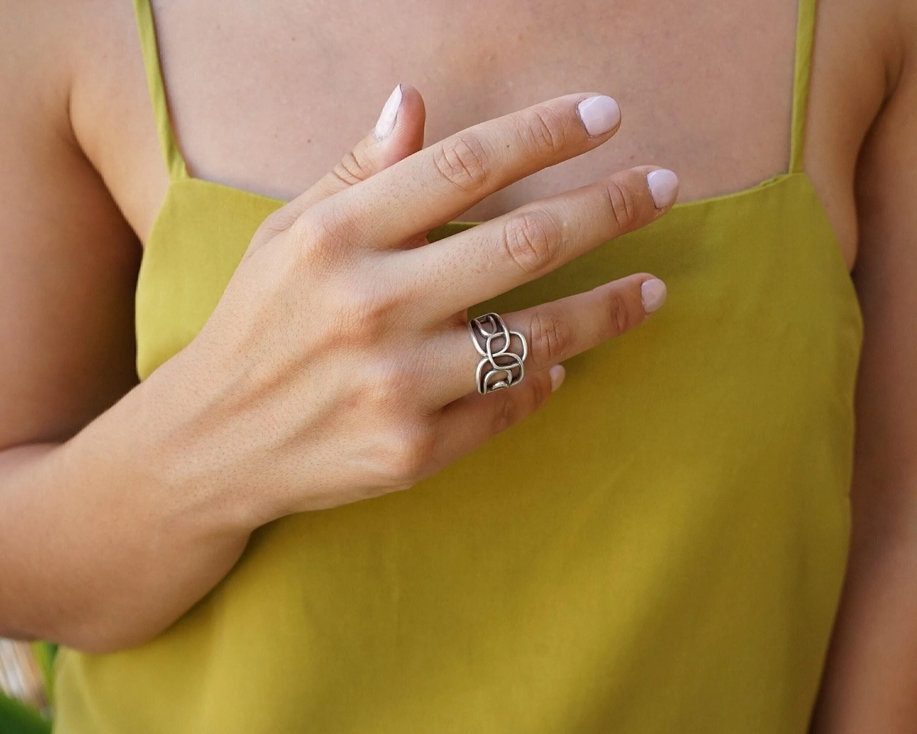 Abstract Silver Wireframe Ring