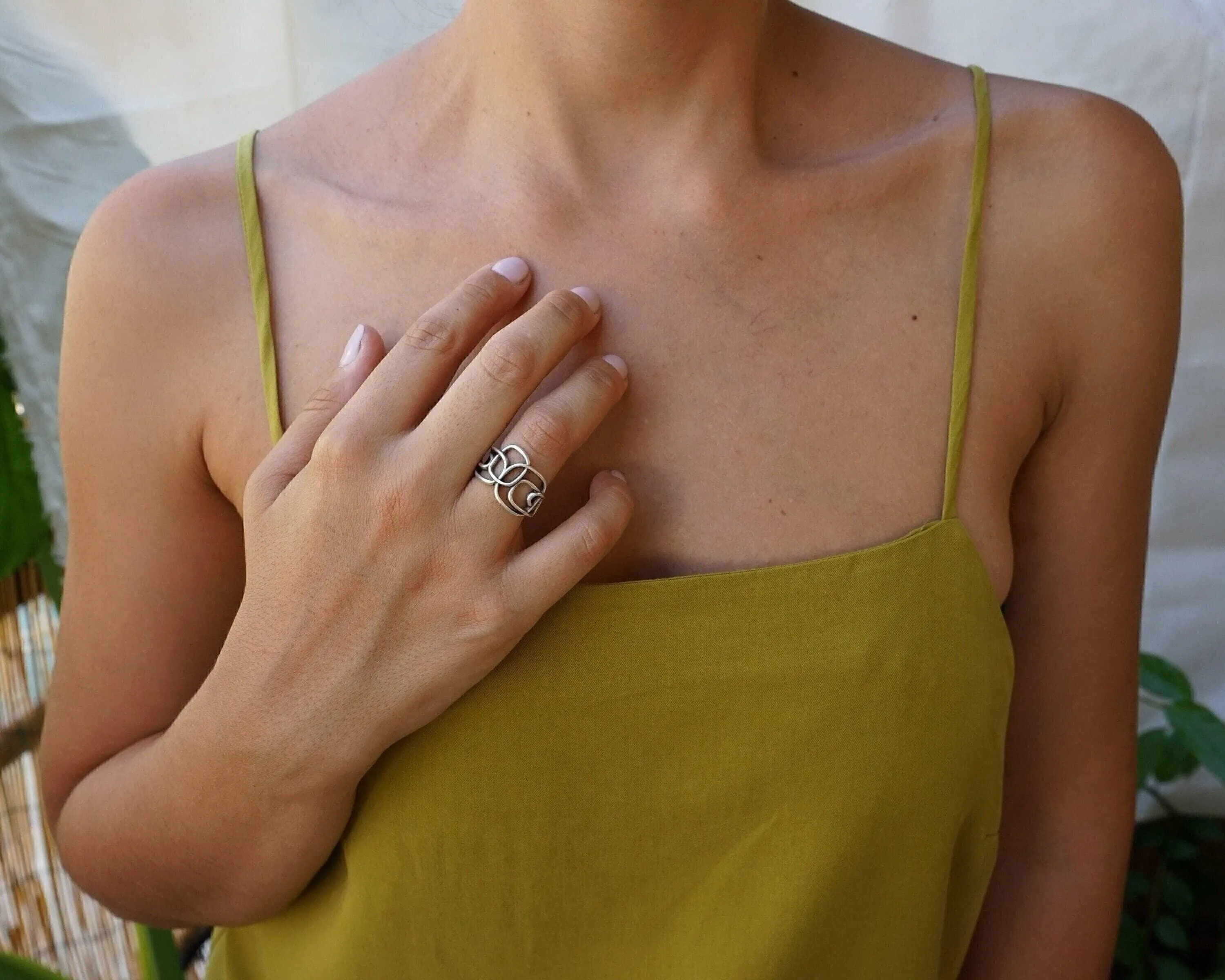 Abstract Silver Wireframe Ring