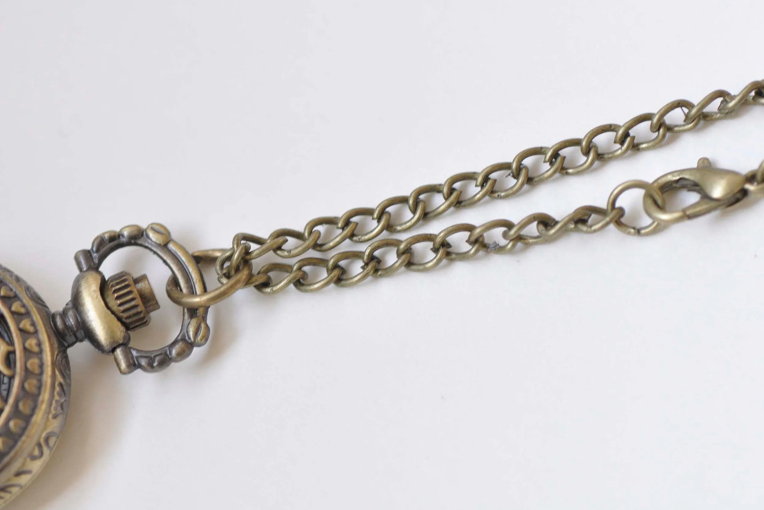 Antique Bronze Small Pocket Watch Necklace Set of 1 A6639