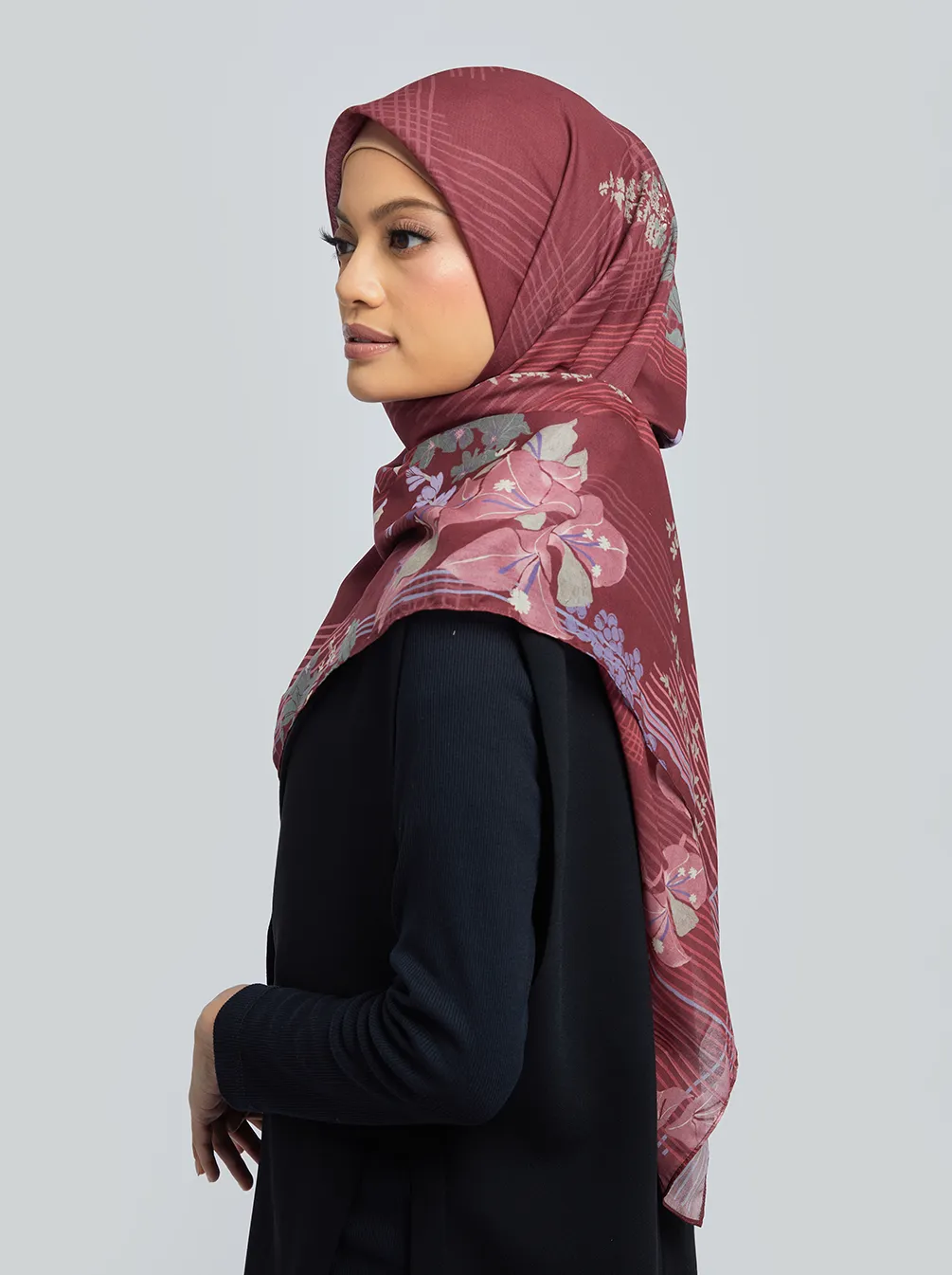 CHARAKA SCARF MAROON BRIGHT