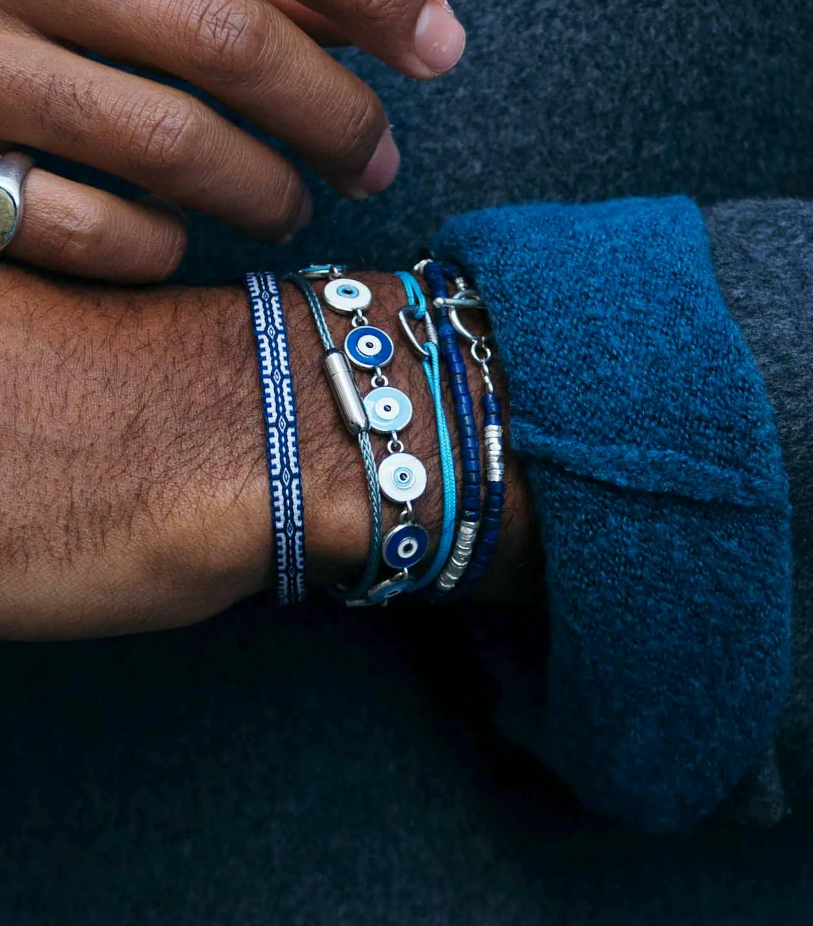 Double Laps Bracelet With Sterling Silver And Lapis Beads