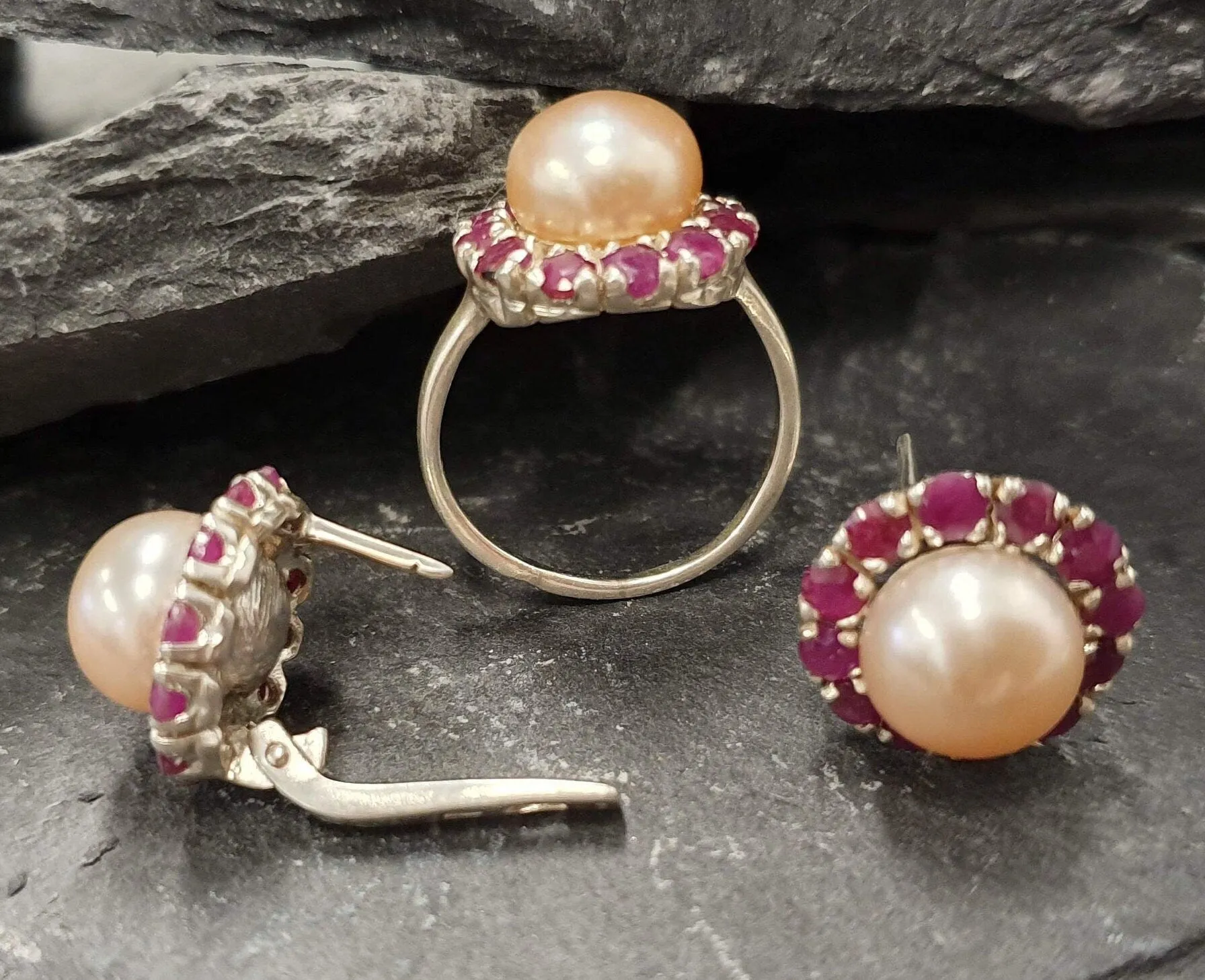 Flower Pearl Ring - Genuine Beige Pearl - Victorian Pearl Ring