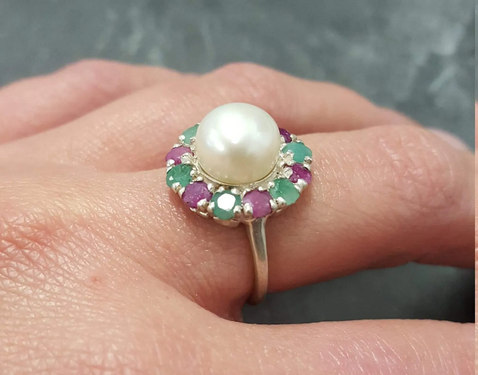 Flower Pearl Ring - Genuine Beige Pearl - Victorian Pearl Ring