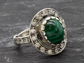 Malachite Ring - Green Vintage Ring - Oval Cocktail Ring