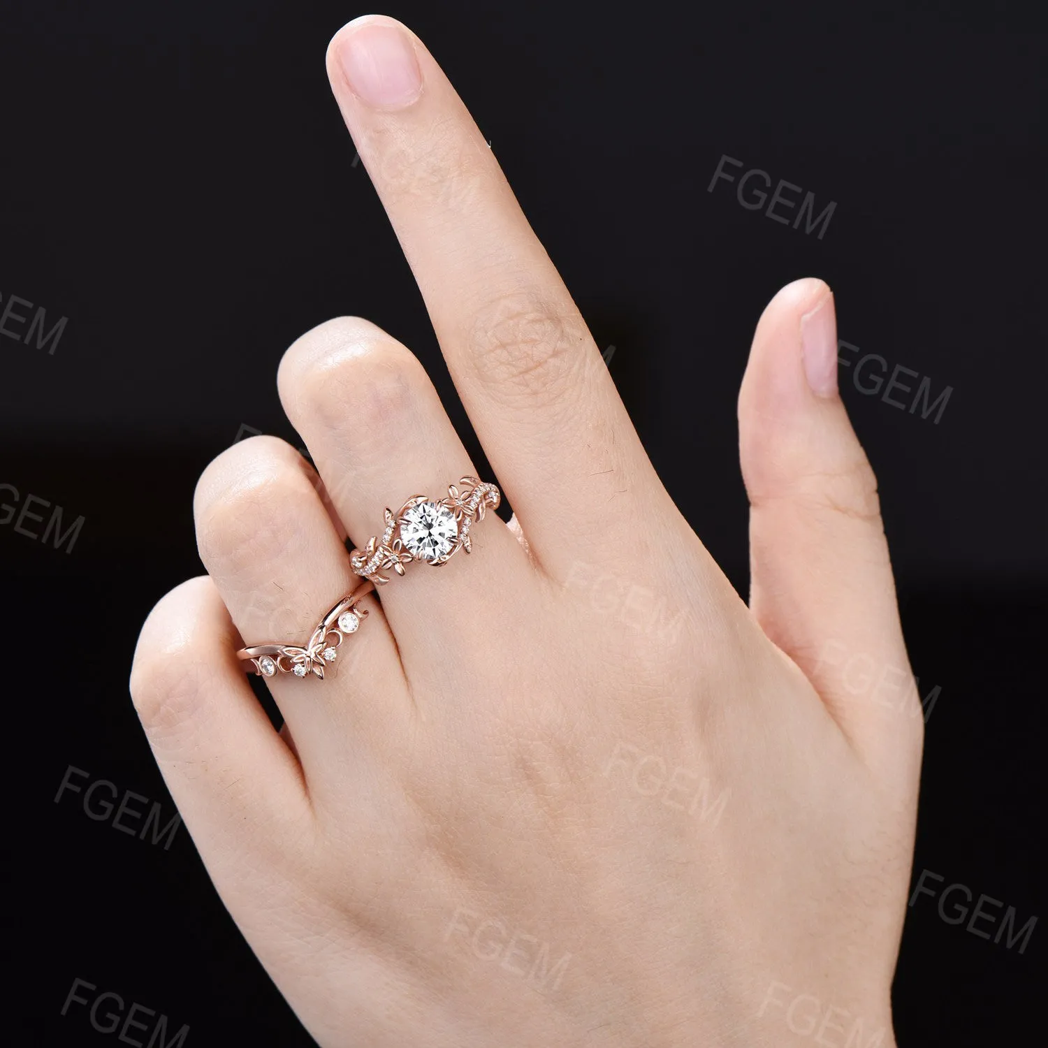 Nature Inspired Round Moissanite Engagement Ring Set Diamond Ring Set Branch Vine Rose Flower Moissanite Proposal Gifts Rose Gold Bridal Set