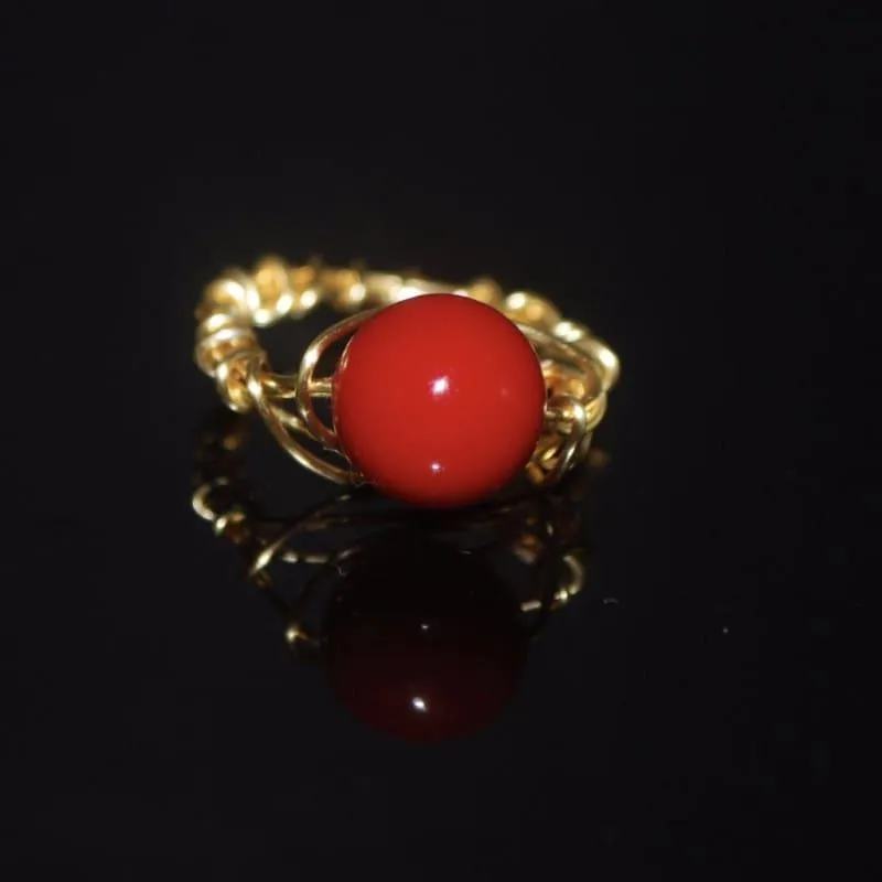 Red Shell Handcrafted Wire Women's Ring