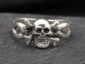 Silver Skull Ring - Gothic Silver Ring - Vintage Skull Ring