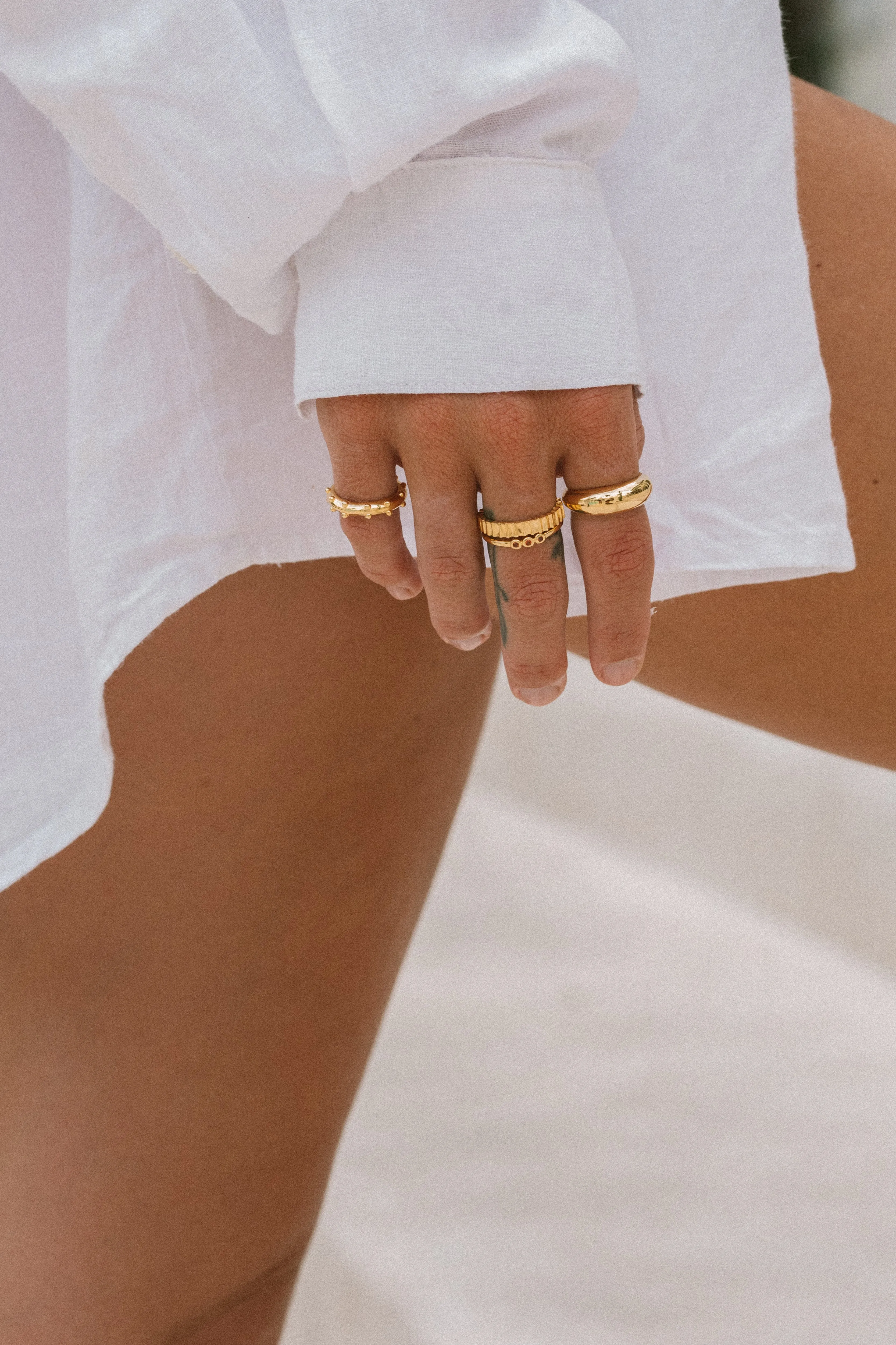 Sunset orange ring gold plated