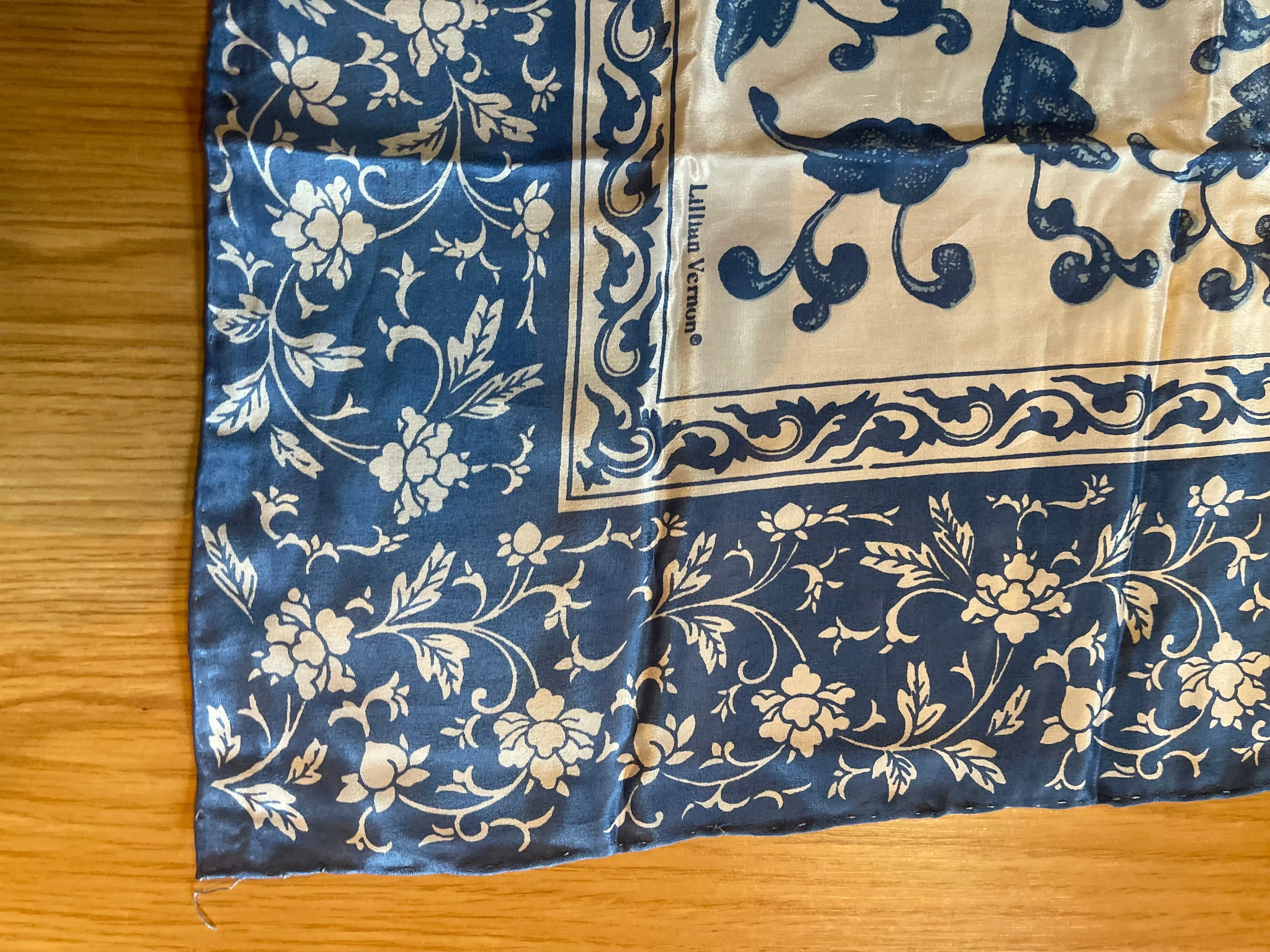Vintage Designer 100% silk Scarf made by Lillion Vernon